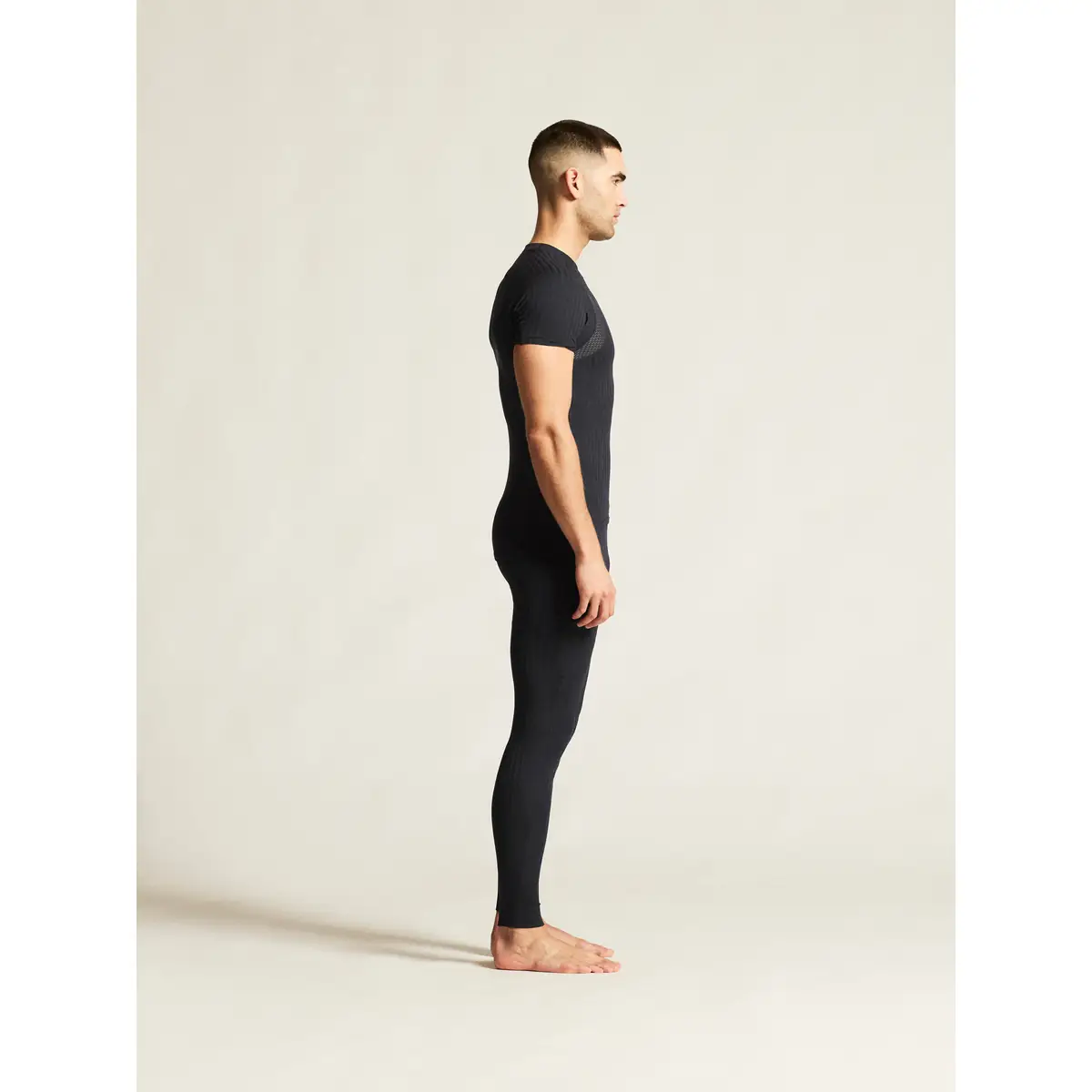 Camiseta interior hombre CRAFT ACTIVE EXTREME X SS 1909678 6 Camiseta interior hombre CRAFT ACTIVE EXTREME X SS 1909678, con modelo, lateral derecho