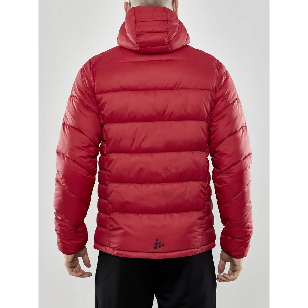 Chaqueta hombre CRAFT CORE EXPLORE ISOLATE JACKET 1910390 29 Chaqueta hombre CRAFT CORE EXPLORE ISOLATE JACKET 1910390, con modelo, vista posterior