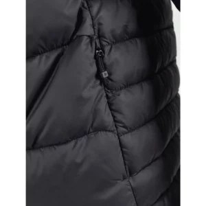 Chaqueta hombre CRAFT CORE EXPLORE ISOLATE JACKET 1910390, con modelo, detalle del bolsillo con cremallera