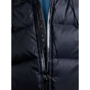 Chaqueta mujer CRAFT ADV EXPLORE DOWN JACKET 1911633, con modelo, detalle de la cremallera