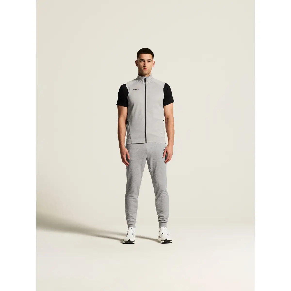 Chaleco hombre CRAFT ADV UNIFY VEST 1912161 16 Chaleco hombre CRAFT ADV UNIFY VEST 1912161, Grey melange, con modelo, vista frontal