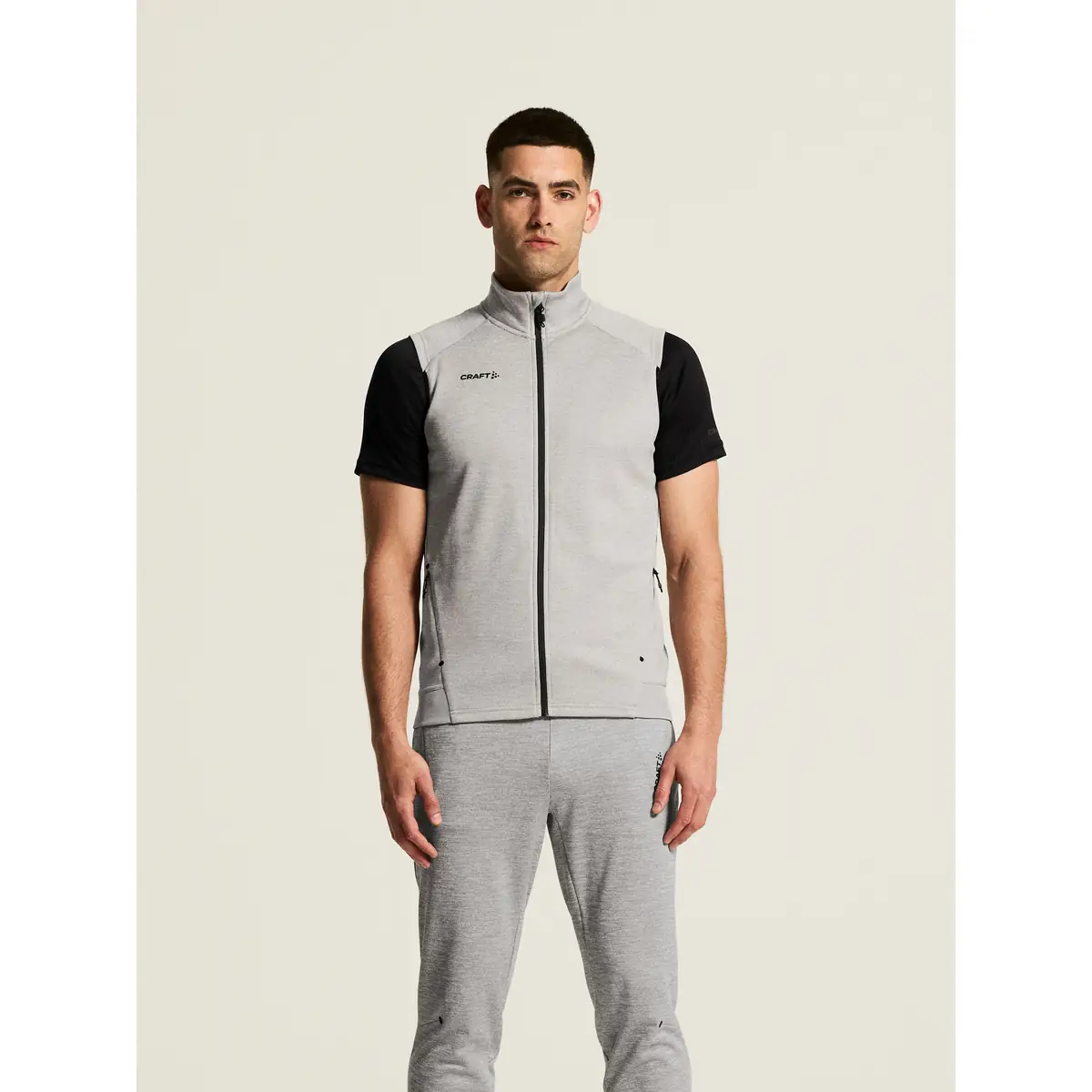 Chaleco hombre CRAFT ADV UNIFY VEST 1912161 18 Chaleco hombre CRAFT ADV UNIFY VEST 1912161, Grey melange, con modelo, vista frontal