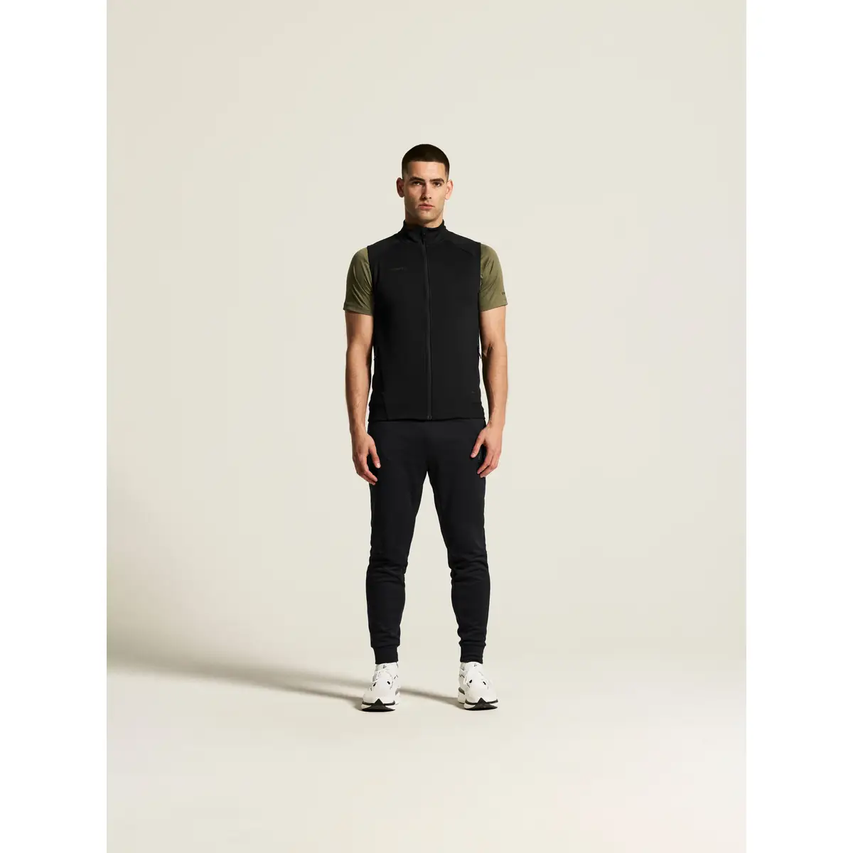 Chaleco hombre CRAFT ADV UNIFY VEST 1912161 24 Chaleco hombre CRAFT ADV UNIFY VEST 1912161, Negro, con modelo, vista frontal