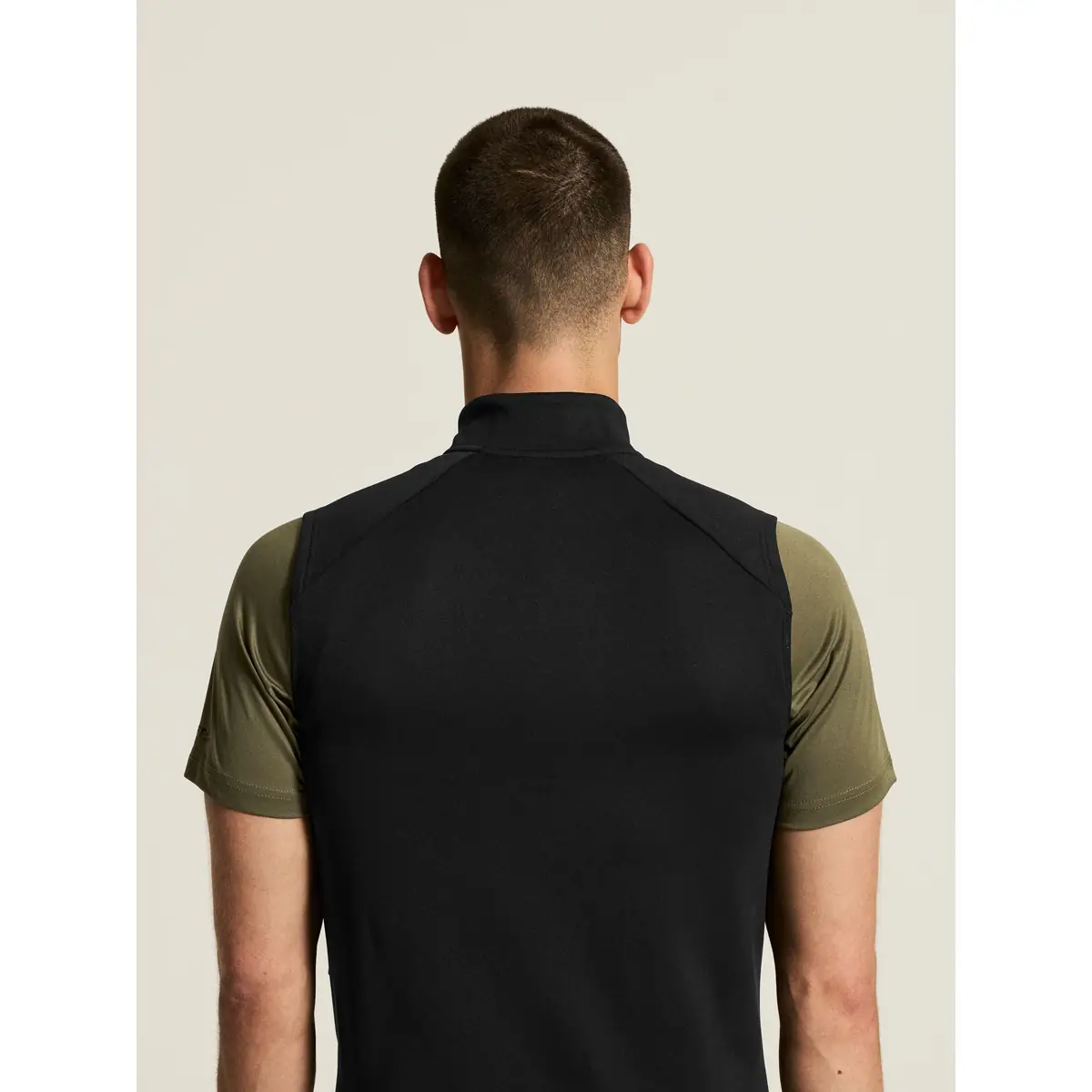 Chaleco hombre CRAFT ADV UNIFY VEST 1912161 26 Chaleco hombre CRAFT ADV UNIFY VEST 1912161, Negro, con modelo, vista posterior