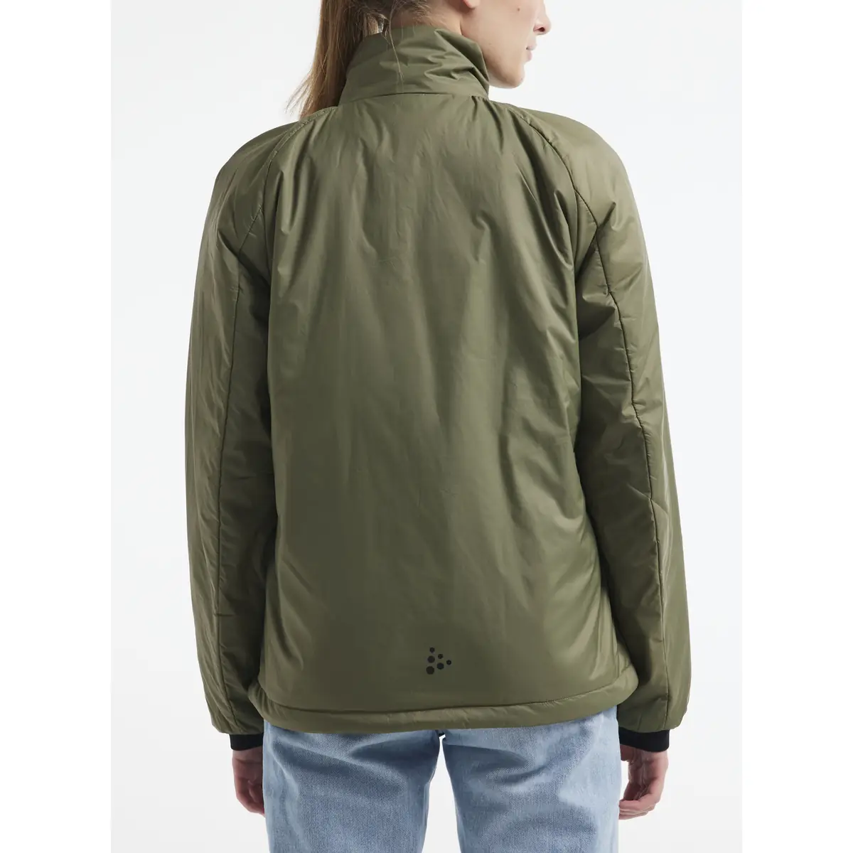 Chaqueta mujer CRAFT CORE LIGHT PADDED JACKET 1912216 13 Chaqueta mujer CRAFT CORE LIGHT PADDED JACKET 1912216, Rift, con modelo, vista posterior de tres cuartos