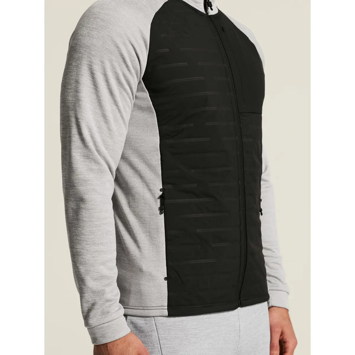 Chaqueta hombre CRAFT ADV UNIFY HYBRID JACKET 1912224 31 Chaqueta hombre CRAFT ADV UNIFY HYBRID JACKET 1912224, Grey melange/Black, con modelo, detalle frontal