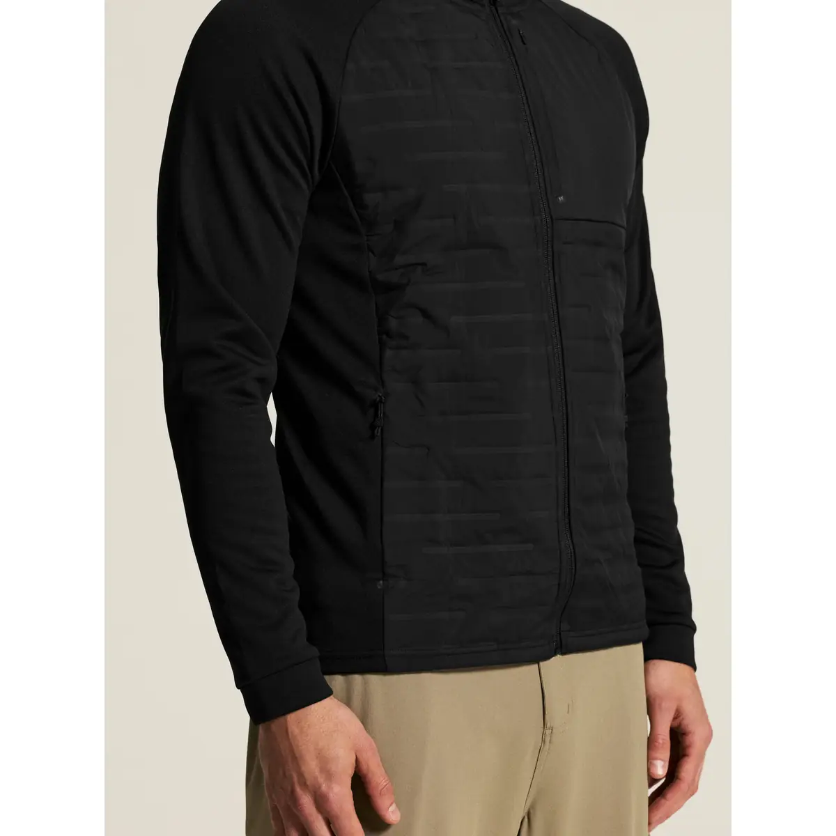 Chaqueta hombre CRAFT ADV UNIFY HYBRID JACKET 1912224 34 Chaqueta hombre CRAFT ADV UNIFY HYBRID JACKET 1912224, Negro, con modelo, detalle frontal