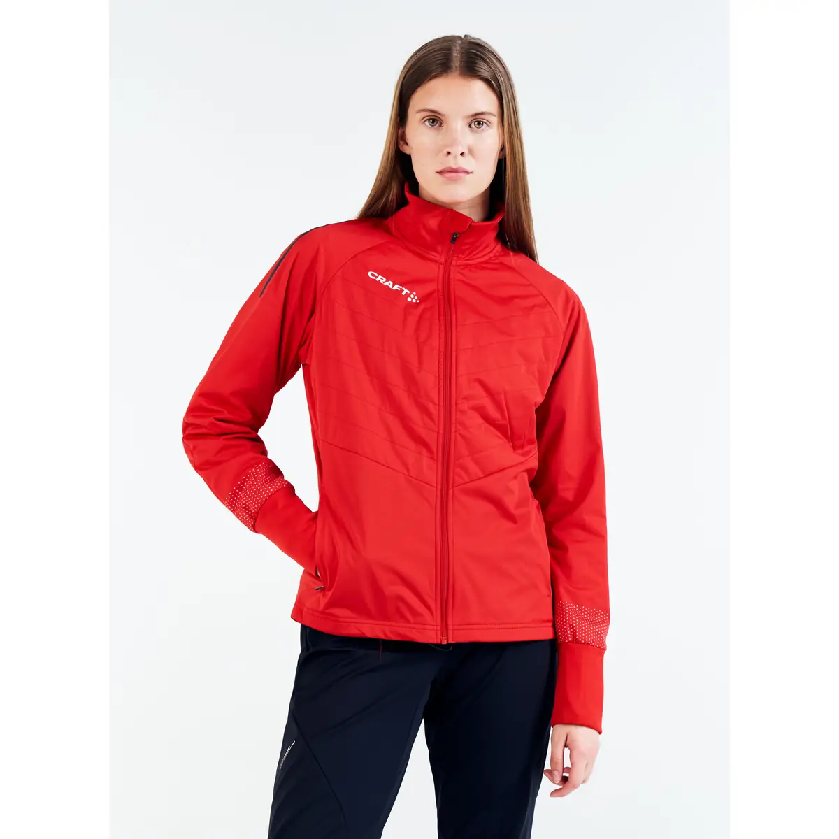 Chaqueta mujer CRAFT ADV NORDIC SKI CLUB JACKET 1912525 20 Chaqueta mujer CRAFT ADV NORDIC SKI CLUB JACKET 1912525, Bright red, con modelo, vista frontal