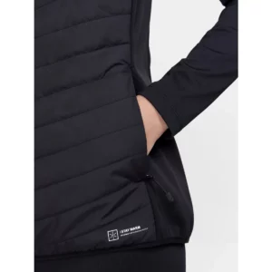 Chaleco mujer CRAFT ADV NORDIC SKI CLUB VEST 1912526, Negro, con modelo, detalle del bolsillo lateral