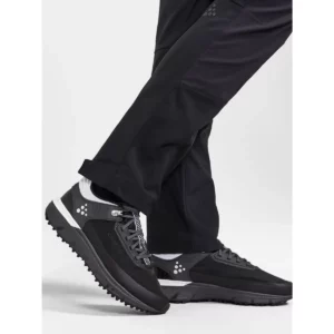 Pantalón mujer CRAFT PRO EXPLORE HIKING PANTS 1913803, con modelo, detalle del bajo