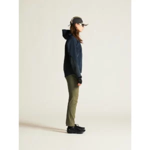 Chaqueta mujer CRAFT ADV EXPLORE SHELL JACKET 1913807, Blaze, con modelo, lateral de cuerpo completo