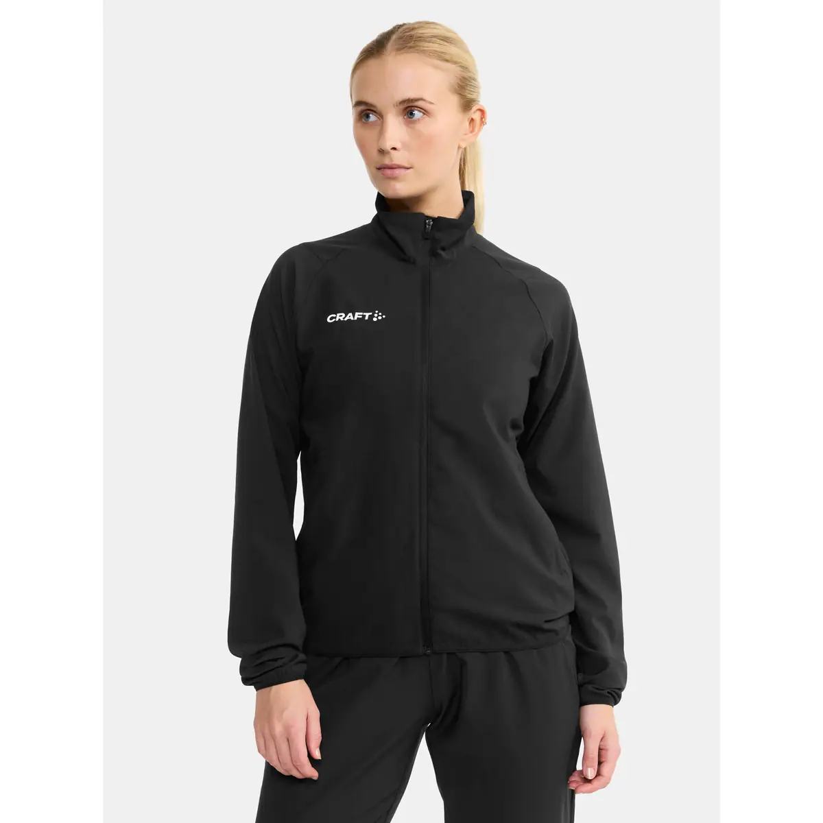 Chaqueta mujer CRAFT RUSH 2.0 TRAINING JACKET 1914673 27 Chaqueta mujer CRAFT RUSH 2.0 TRAINING JACKET 1914673, Negro, con modelo, vista frontal