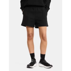 Pantalón corto mujer CRAFT ADV JOIN SWEAT SHORTS 1914702, con modelo, vista frontal