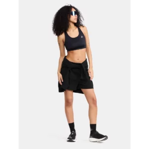 Pantalón corto mujer CRAFT ADV JOIN SWEAT SHORTS 1914702, con modelo, vista frontal