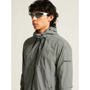 Cortavientos hombre CRAFT ADV JOIN WINDBREAKER 1914704, Leaf, con modelo, detalle de cuello y hombro