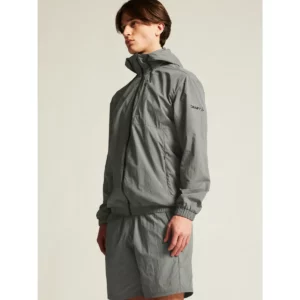 Cortavientos hombre CRAFT ADV JOIN WINDBREAKER 1914704, Leaf, con modelo, vista frontal de tres cuartos