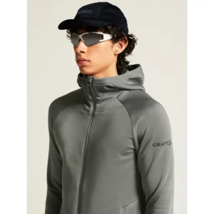 Chaqueta polar hombre CRAFT EXPLORE POWER FLEECE 1915240, Leaf, con modelo, detalle de cuello y hombro