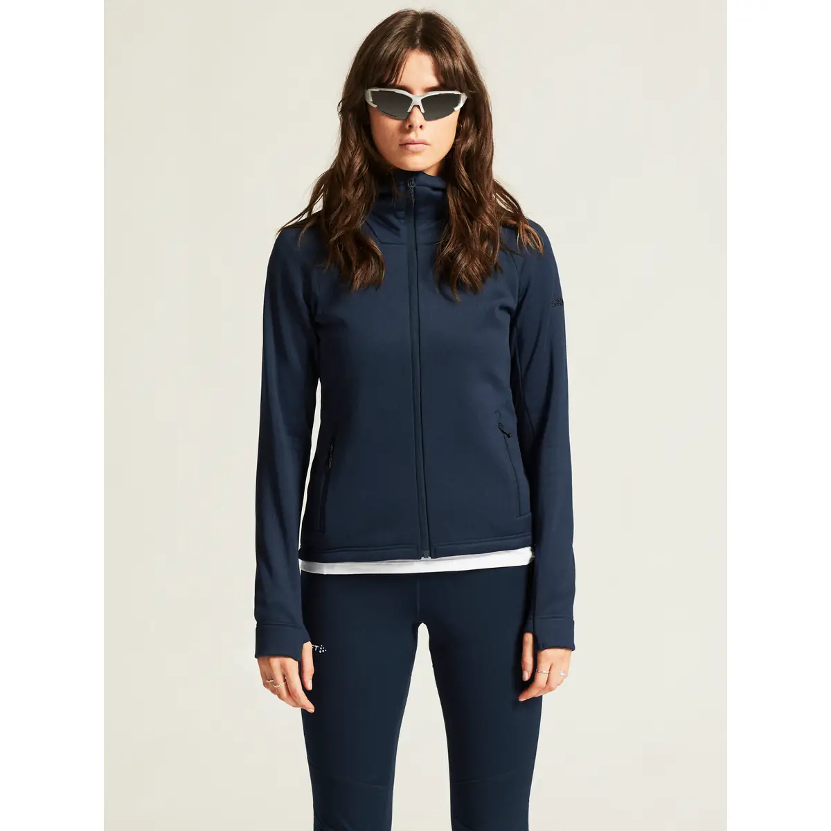 Chaqueta polar mujer CRAFT EXPLORE POWER FLEECE 1915241 32 Chaqueta polar mujer CRAFT EXPLORE POWER FLEECE 1915241, Blaze, con modelo, vista frontal