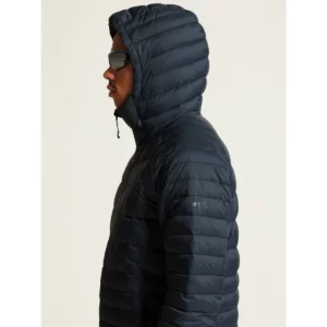 Chaqueta hombre CRAFT ADV EXPLORE LIGHT DOWN JACKET 1915252, detalle lateral de la capucha con modelo