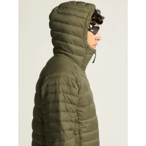 Chaqueta hombre CRAFT ADV EXPLORE LIGHT DOWN JACKET 1915252, detalle lateral de capucha con modelo