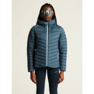 Chaqueta mujer CRAFT ADV EXPLORE LT. DOWN JKT 1915253, detalle frontal con modelo