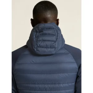Chaqueta hombre CRAFT ADV EXPLORE DOWN HYBRID 1915256, detalle posterior con modelo