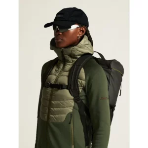 Chaqueta mujer CRAFT ADV EXPLORE LT. DOWN HYBRID JKT 1915257, detalle frontal con modelo