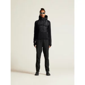 Chaqueta mujer CRAFT ADV EXPLORE LT. DOWN HYBRID JKT 1915257, vista frontal con modelo