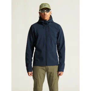 Chaqueta hombre CRAFT ADV EXPLORE SOFTSHELL 2.0 JKT 1915258, con modelo, vista frontal