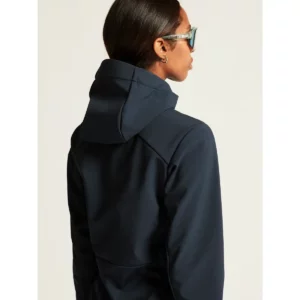 Chaqueta mujer CRAFT ADV EXPLORE SOFTSHELL 2.0 JKT 1915259, con modelo, detalle posterior de la capucha