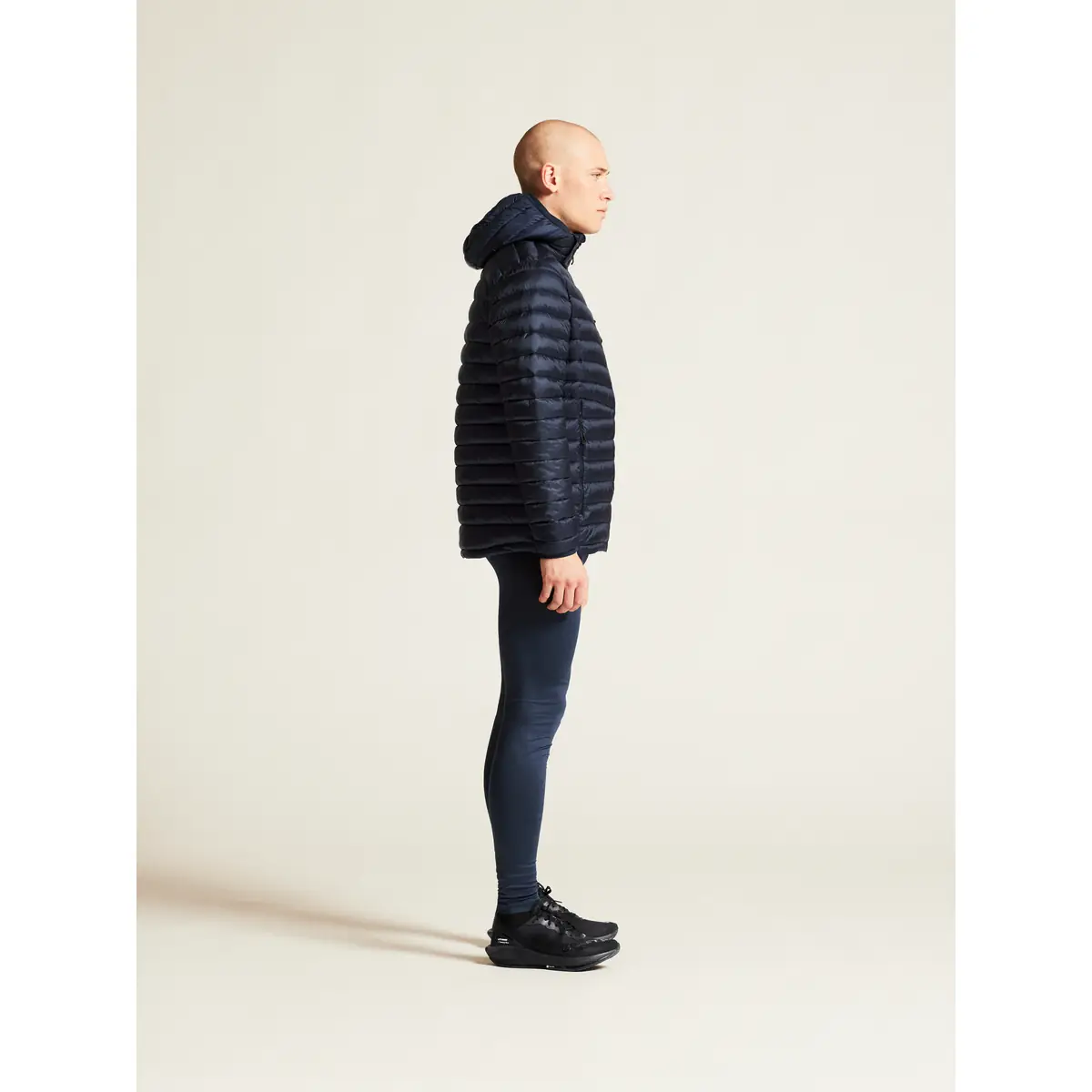 Chaqueta hombre CRAFT CORE EXPLORE INSULATION 1915260 1 Chaqueta hombre CRAFT CORE EXPLORE INSULATION 1915260, vista lateral con modelo