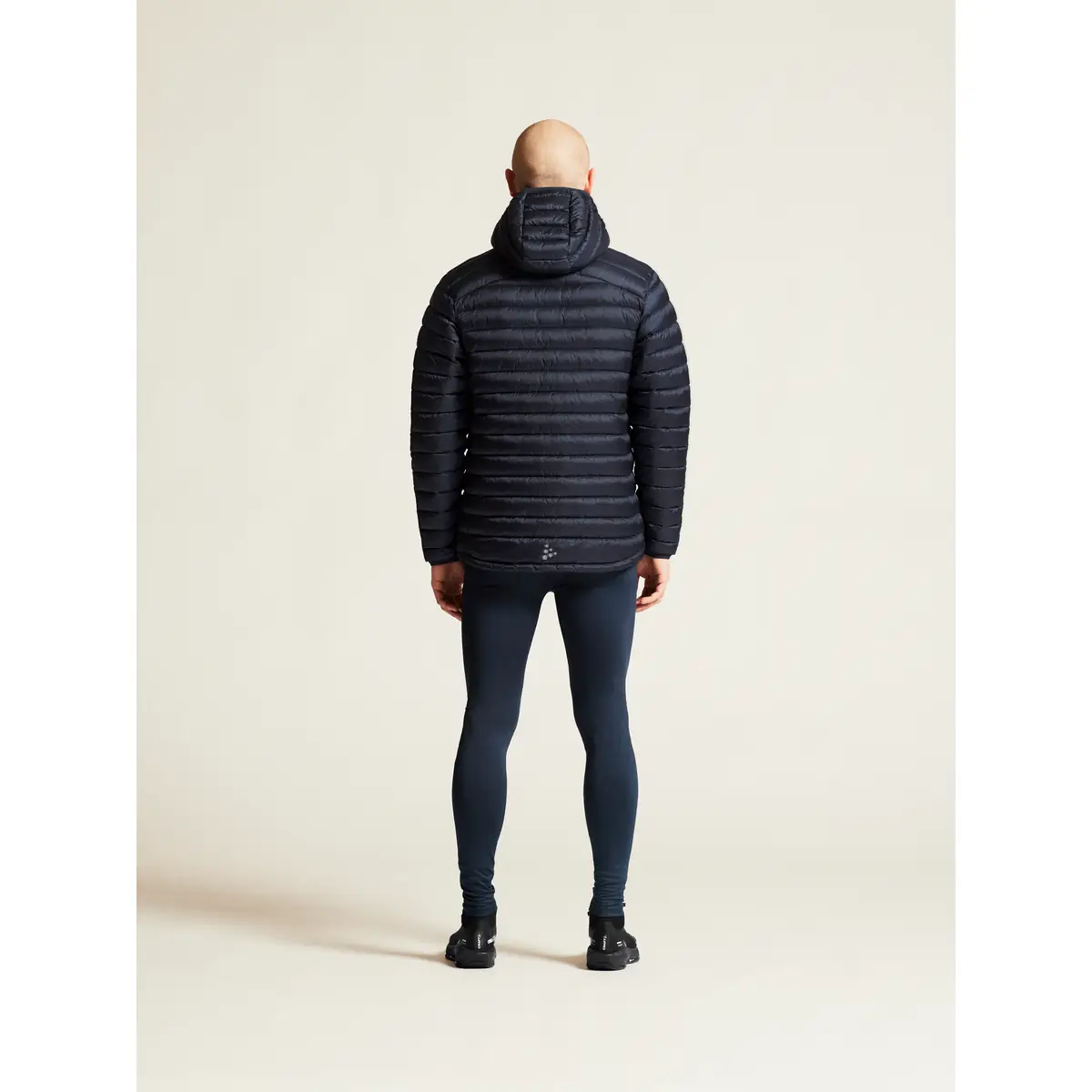 Chaqueta hombre CRAFT CORE EXPLORE INSULATION 1915260 16 Chaqueta hombre CRAFT CORE EXPLORE INSULATION 1915260, vista posterior con modelo