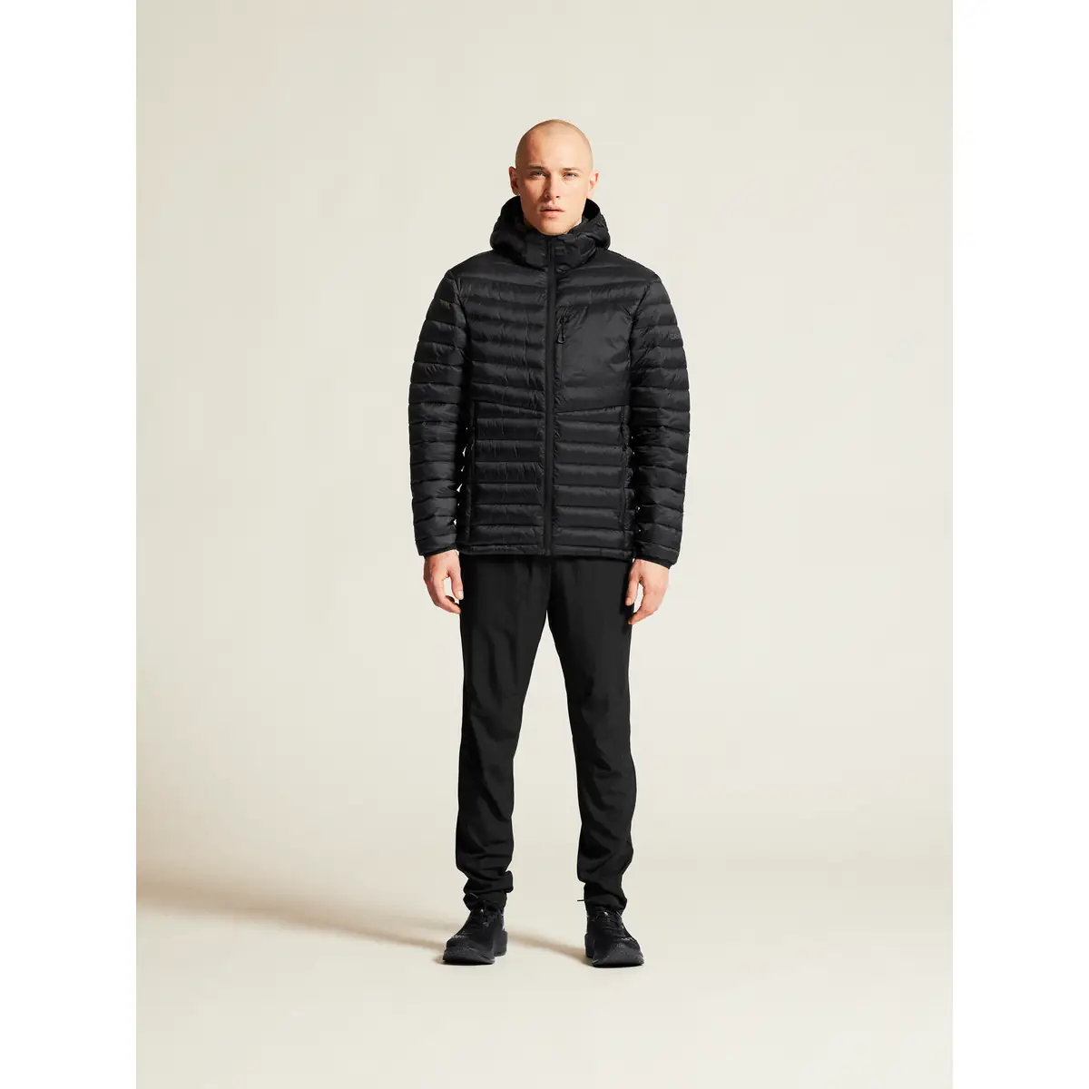 Chaqueta hombre CRAFT CORE EXPLORE INSULATION 1915260 38 Chaqueta hombre CRAFT CORE EXPLORE INSULATION 1915260, vista frontal con modelo