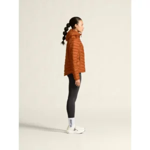 Chaqueta mujer CRAFT CORE EXPLORE LT. INSULATION JKT 1915261, Buff, con modelo, vista lateral de cuerpo entero