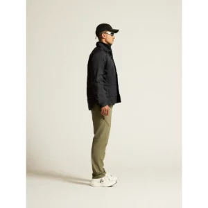 Sobrecamisa unisex CRAFT ADV URBAN PADDED 1915337, vista lateral con modelo