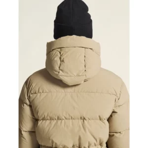 Chaqueta mujer CRAFT URBAN DOWN PUFFER JACKET 1916375, Taupe, con modelo, detalle posterior de capucha