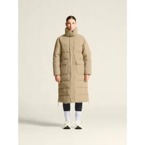 Abrigo mujer CRAFT URBAN LONG PADDED COAT 1916376, Taupe, con modelo