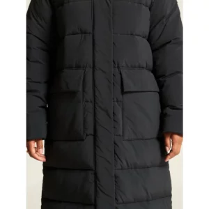 Abrigo mujer CRAFT URBAN LONG PADDED COAT 1916376, Negro, con modelo, detalle frontal de los bolsillos