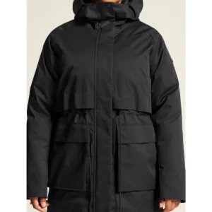 Parka mujer CRAFT URBAN PADDED PARKA 1916378, Negro, con modelo, detalle frontal de cintura y bolsillos