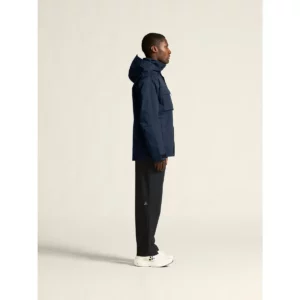 Chaqueta hombre CRAFT URBAN JACKET 1916379, Blaze, con modelo, lateral de cuerpo completo