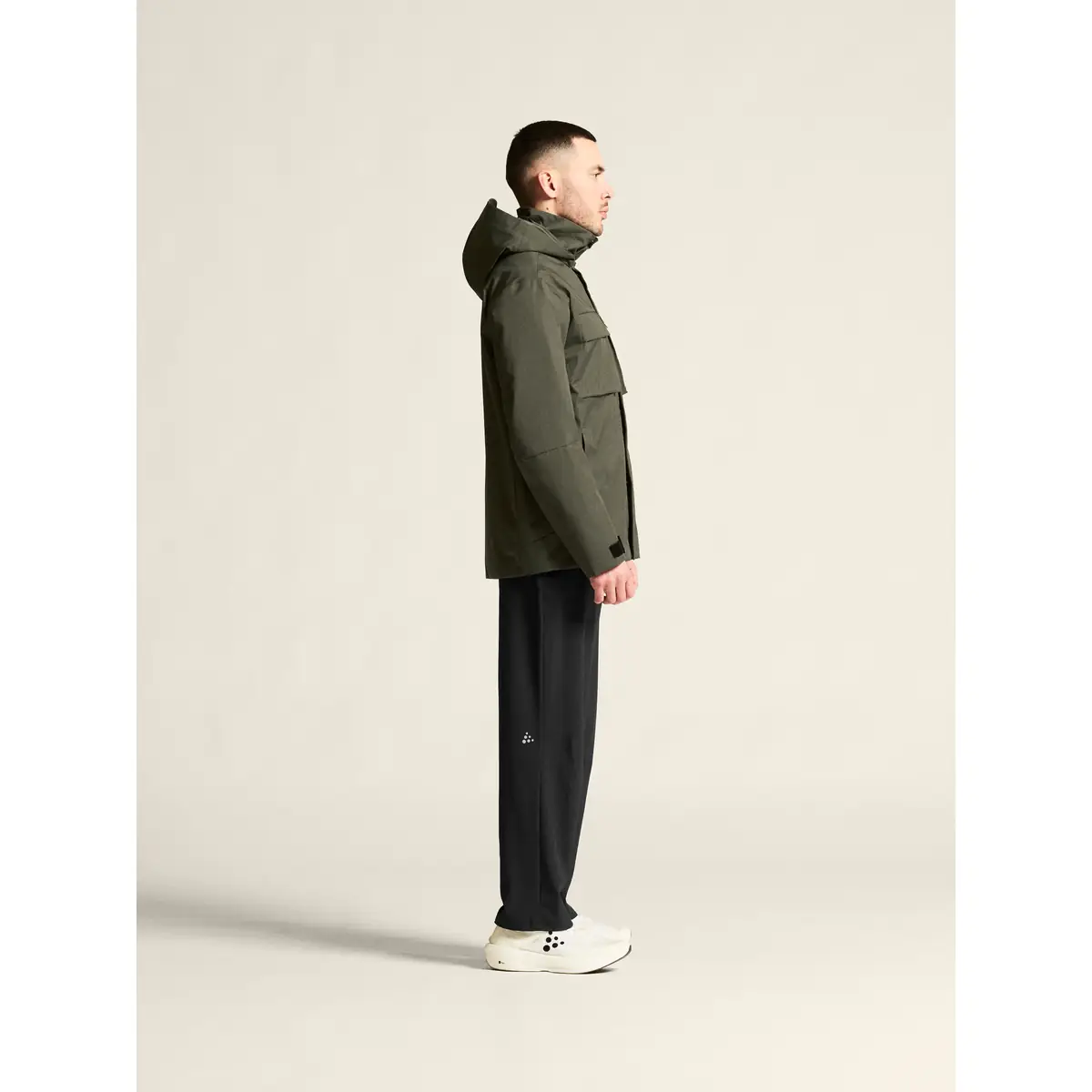 Chaqueta hombre CRAFT URBAN JACKET 1916379 26 Chaqueta hombre CRAFT URBAN JACKET 1916379, Chimera, con modelo, lateral de cuerpo completo