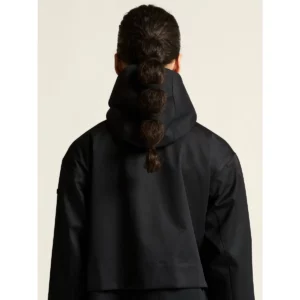 Parka mujer CRAFT URBAN PARKA 1916380, Negro, con modelo, detalle posterior de capucha y hombros