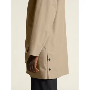 Abrigo unisex CRAFT URBAN SHELL COAT 1916385, Taupe, detalle frontal con modelo