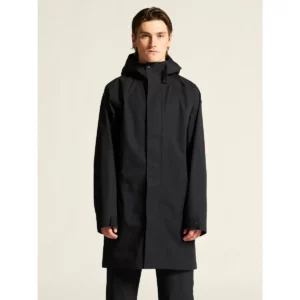 Abrigo unisex CRAFT URBAN SHELL COAT 1916385, Negro, con modelo, vista frontal
