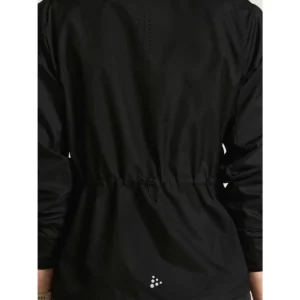 Cortavientos mujer CRAFT ESSENCE WIND JACKET 2 C17236, Negro, con modelo, detalle posterior de la cintura