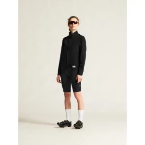 Cortavientos mujer CRAFT ENDUR LIGHT WIND JACKET C17326, Negro, vista frontal con modelo