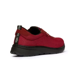 Zapatilla Dian ALICANTE burdeos, vista posterior.