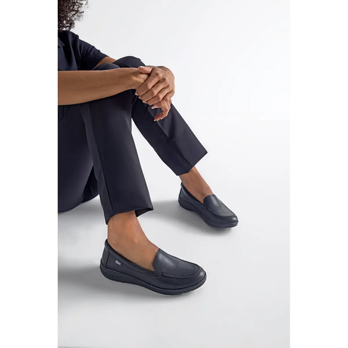 Mocasín de trabajo Dian DINAMIC 2 Persona con el calzado Dian DINAMIC en color negro