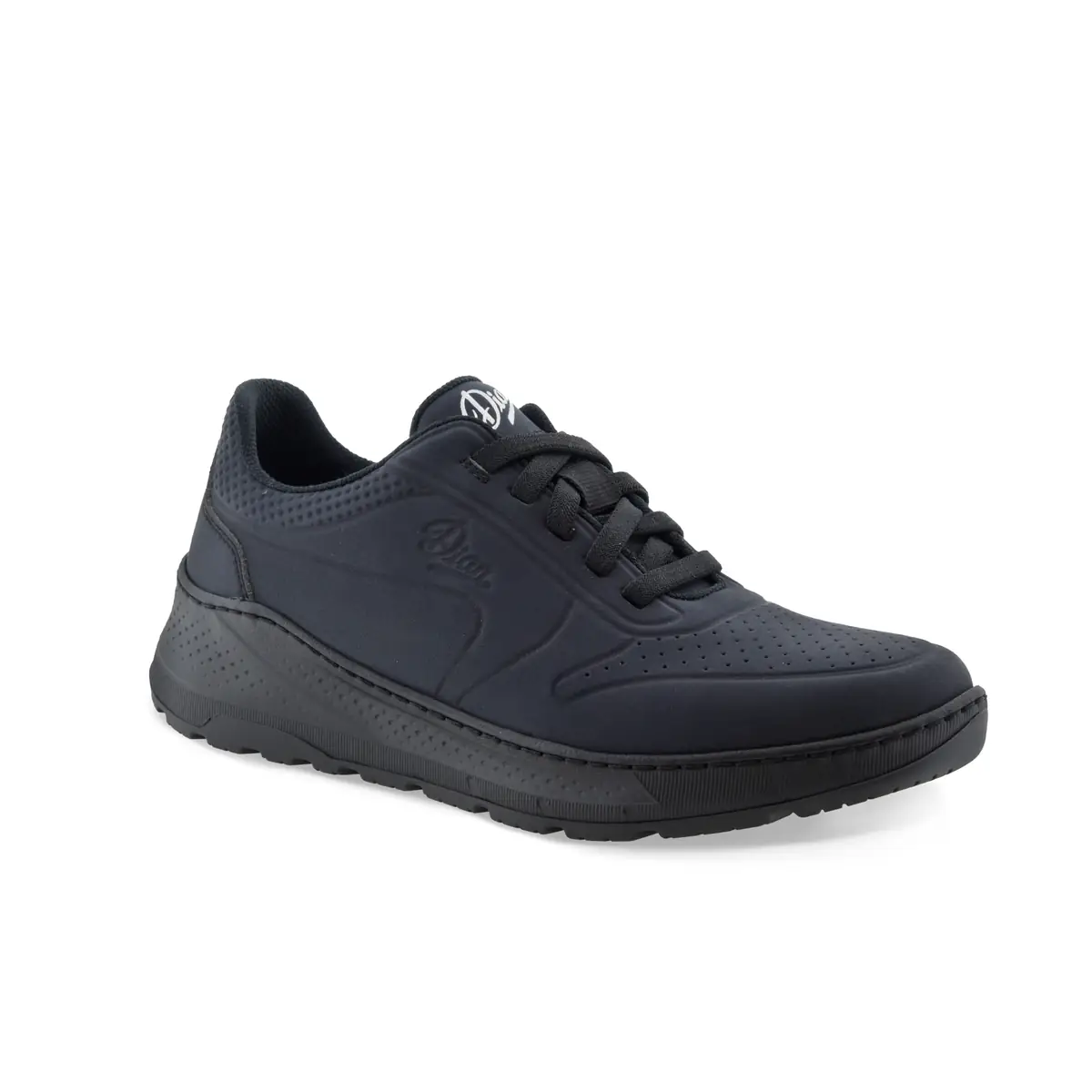 Zapatilla Dian DUNA 23 Zapatilla Dian DUNA negro mate, vista tres cuartos.