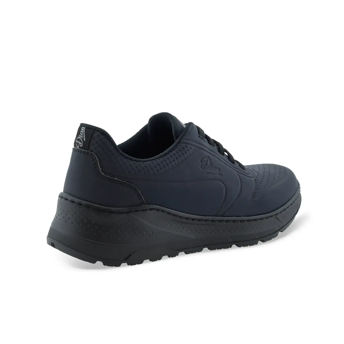 Zapatilla Dian DUNA 25 Zapatilla Dian DUNA negro mate, vista posterior.